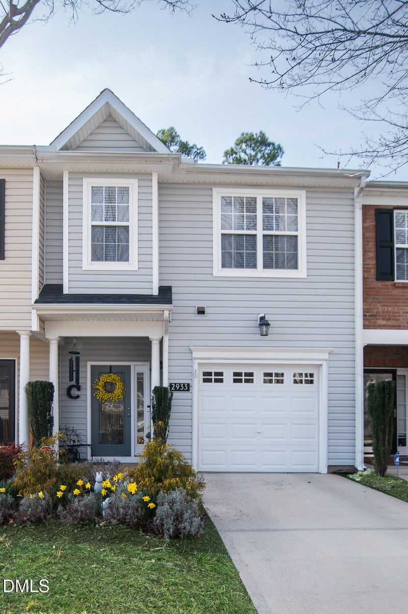2933 Winding Waters Way, Raleigh, NC 27614