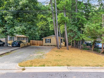 2934 Carolyn Dr, Durham, NC 27703