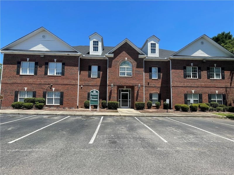 2935 Breezewood Ave #200, Fayetteville, NC 28303