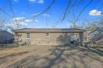 2935 Peacock St, Hope Mills, NC 28348