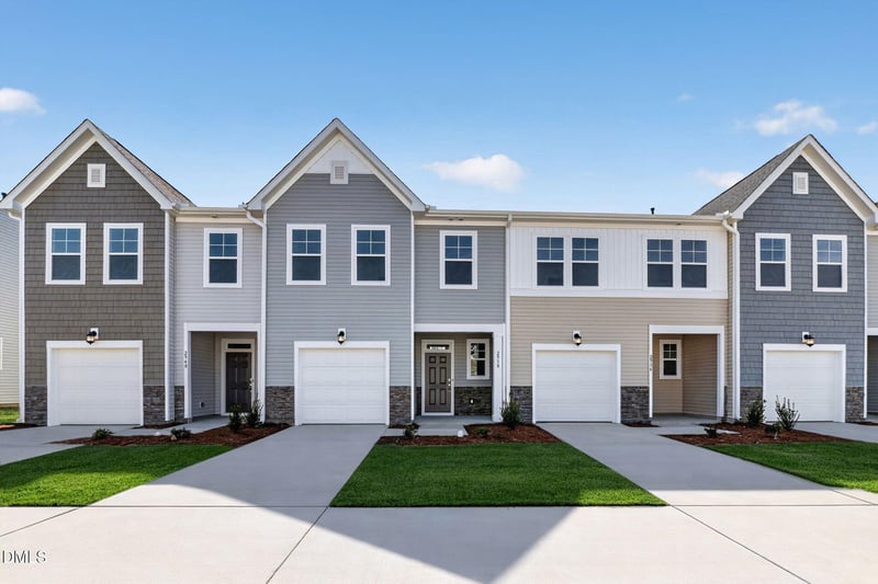 2938 Hickory Field Dr, Raleigh, NC 27616