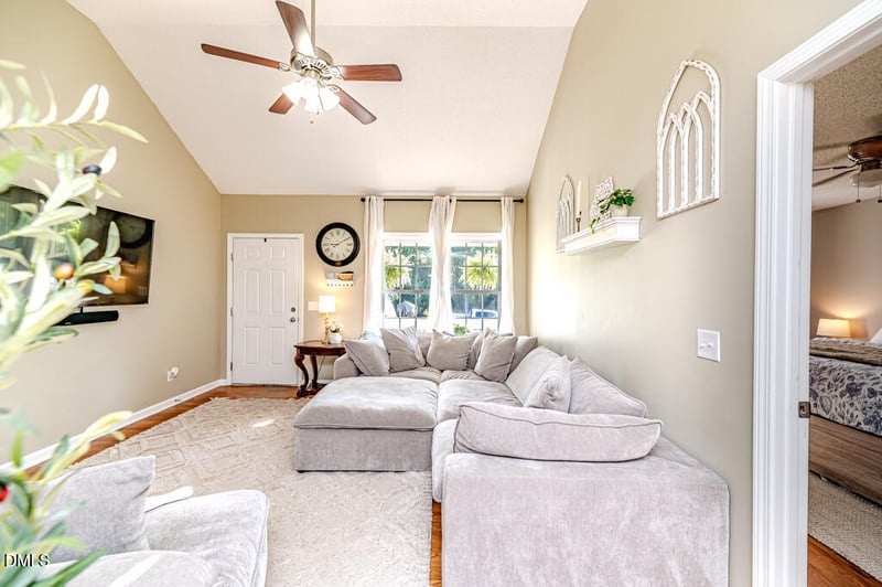 294 Arbor Crest Ln, Lillington, NC 27546