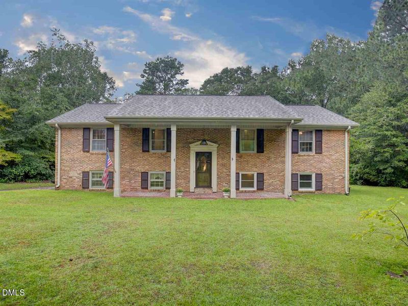 294 Barnes Ave, Lillington, NC 27546
