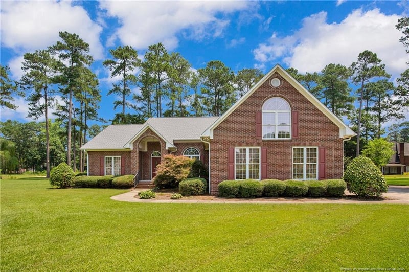 294 Martinleer Ct, Fayetteville, NC 28311