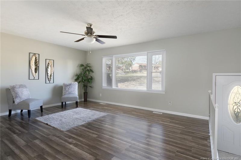 294 Murray Fork Dr, Fayetteville, NC 28314