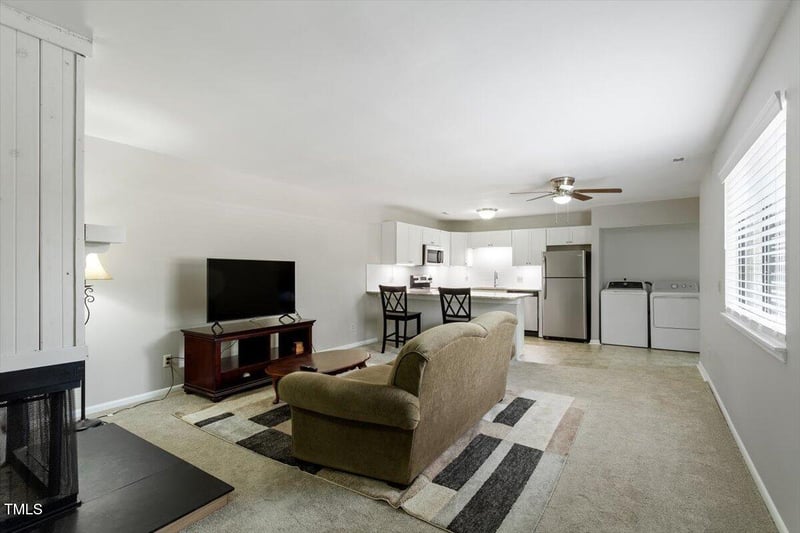 294 Summerwalk Cir, Chapel Hill, NC 27517