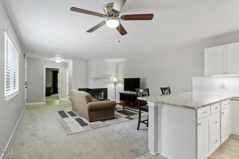 294 Summerwalk Cir, Chapel Hill, NC 27517