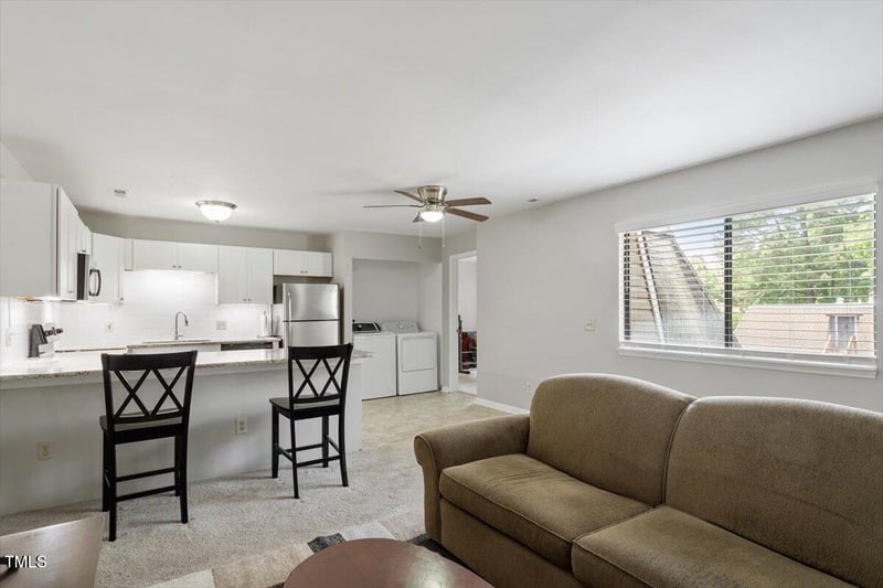 294 Summerwalk Cir, Chapel Hill, NC 27517