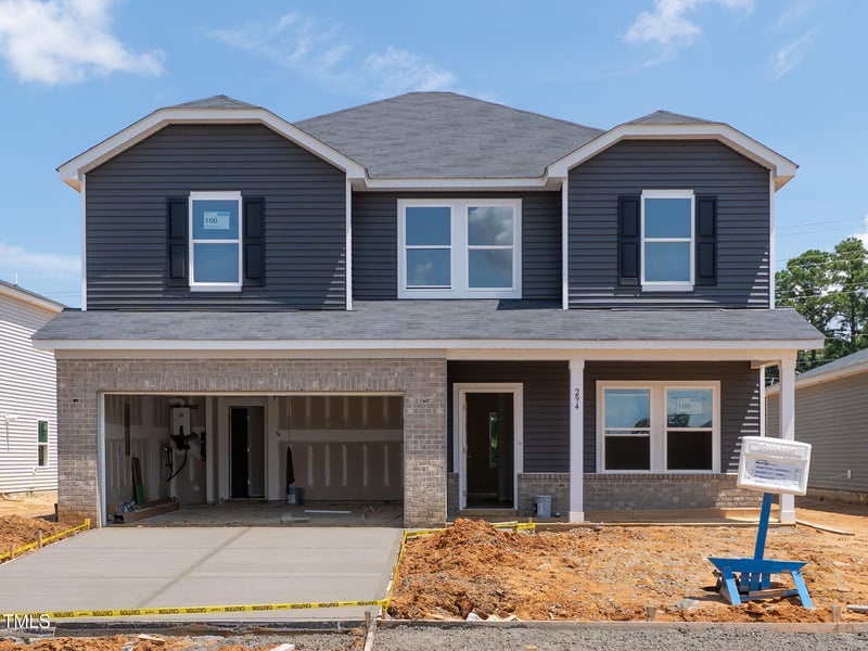294 Thistle Patch Pl, Angier, NC 27501