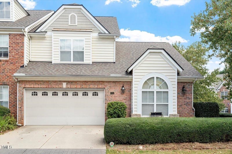 2940 Imperial Oaks Dr, Raleigh, NC 27614
