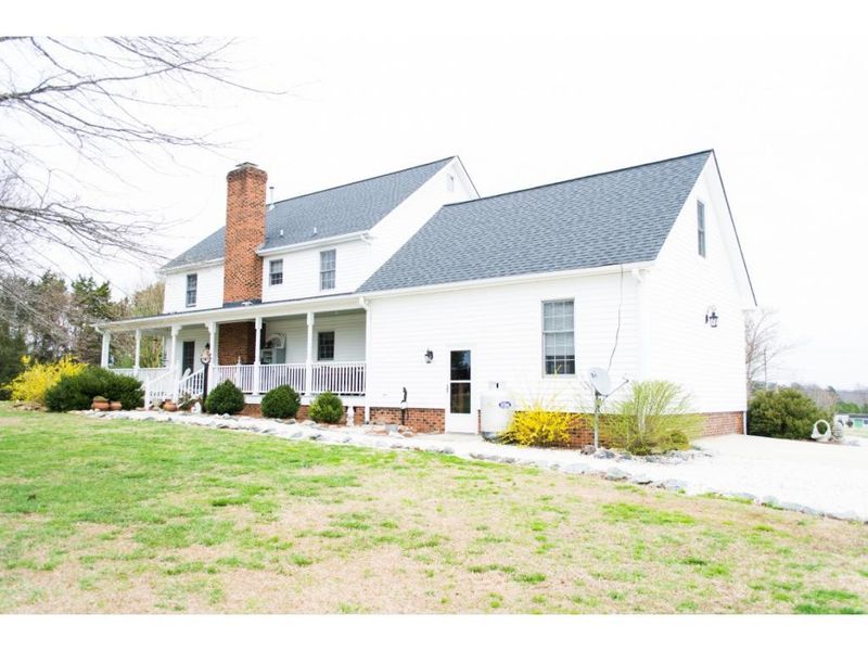 2940 N Nc Highway 49, Burlington, NC 27217