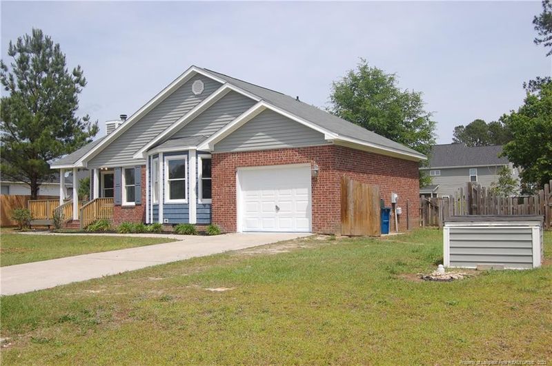 2941 Braddy Rd, Fayetteville, NC 28306