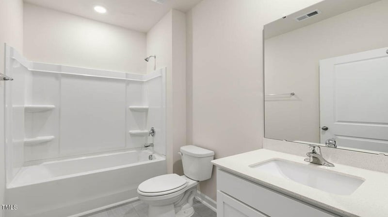 2941 Burgess Dr, Mebane, NC 27302