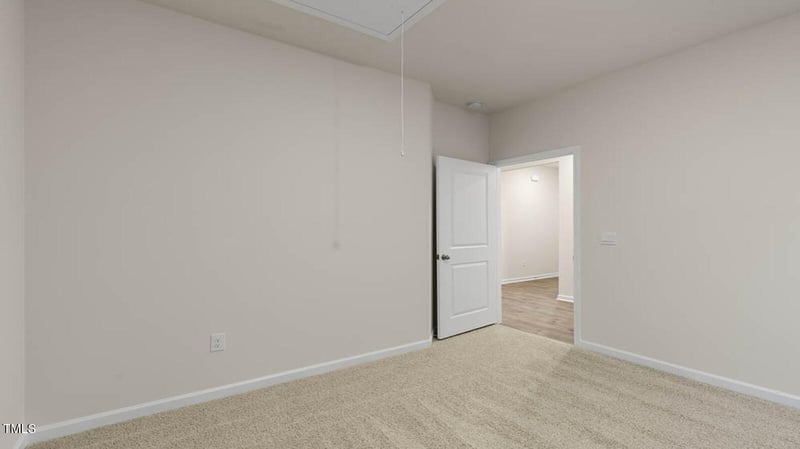 2941 Burgess Dr, Mebane, NC 27302