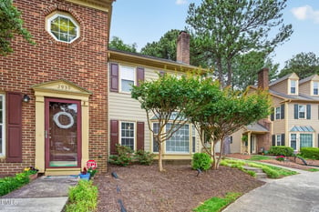 2941 Faversham Pl, Raleigh, NC 27604