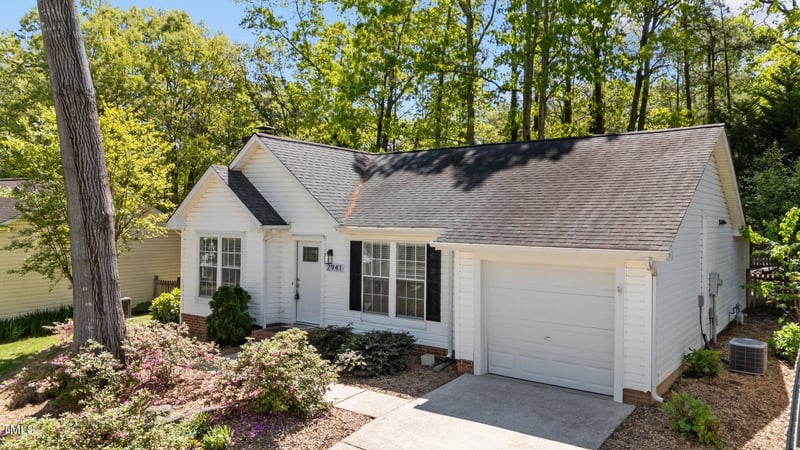 2941 Golden Oak Ct, Raleigh, NC 27603