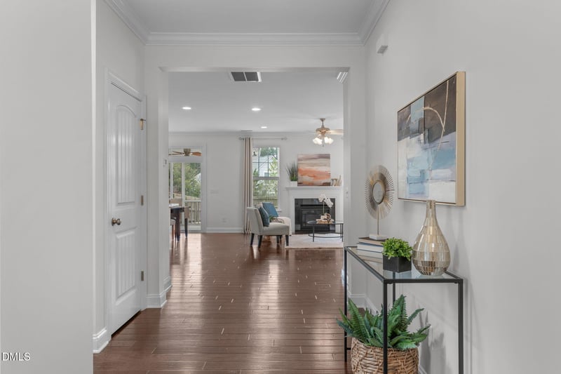 2942 Wilkes Lake Dr, Fuquay Varina, NC 27526