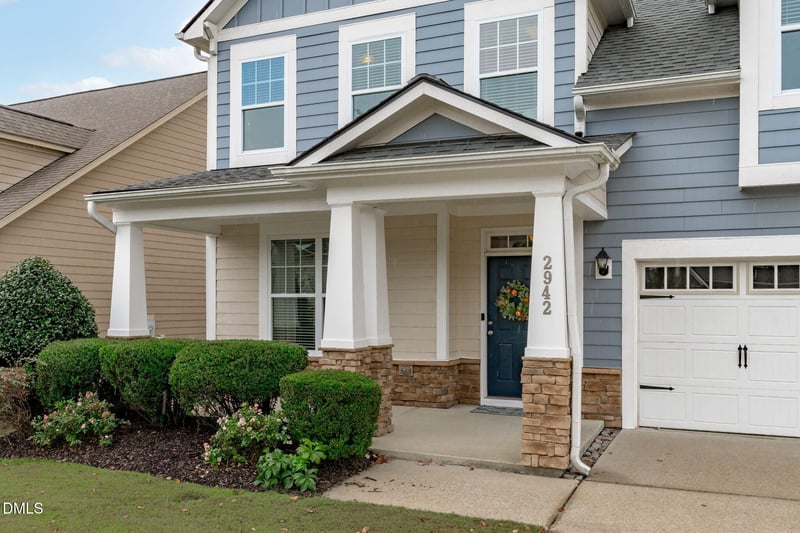 2942 Wilkes Lake Dr, Fuquay Varina, NC 27526