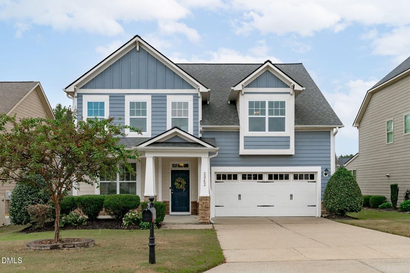 2942 Wilkes Lake Dr, Fuquay Varina, NC 27526