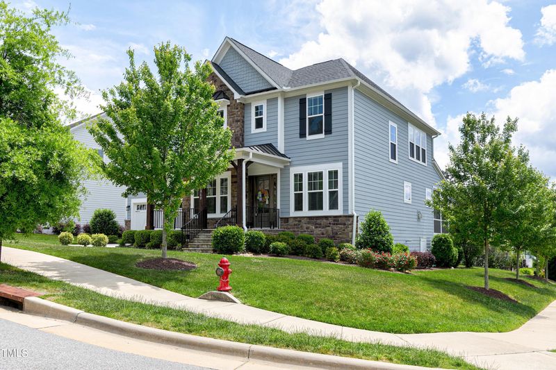 2949 Skybrook Oaks Dr, Raleigh, NC 27612
