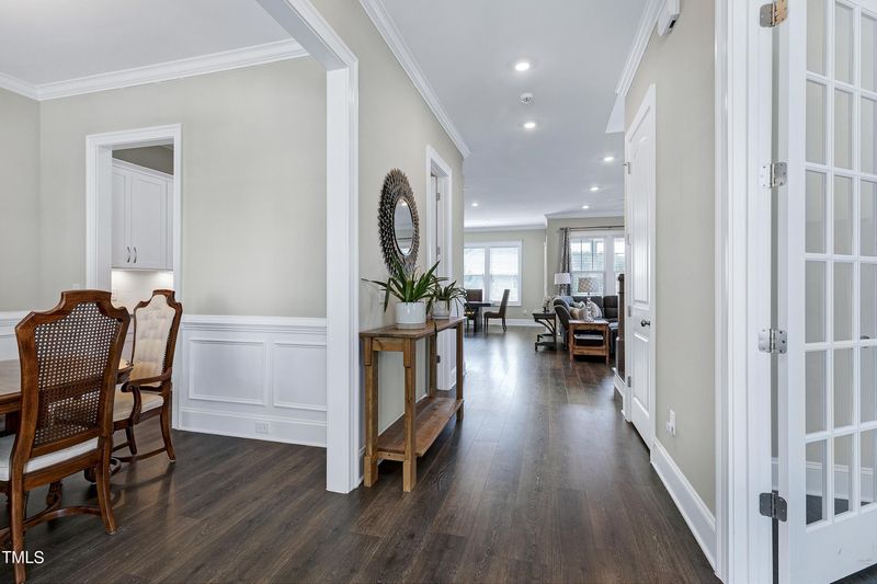 2949 Skybrook Oaks Dr, Raleigh, NC 27612