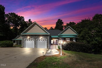 295 Brady Dr, Clayton, NC 27520