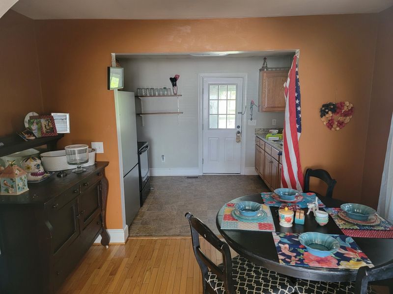 295 Old Durham Rd, Roxboro, NC 27573