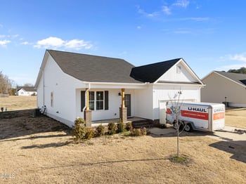 295 Springtooth Dr, Zebulon, NC 27597