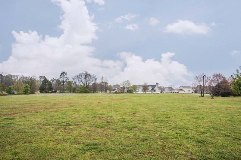 295 Tripp Rd, Lillington, NC 27546