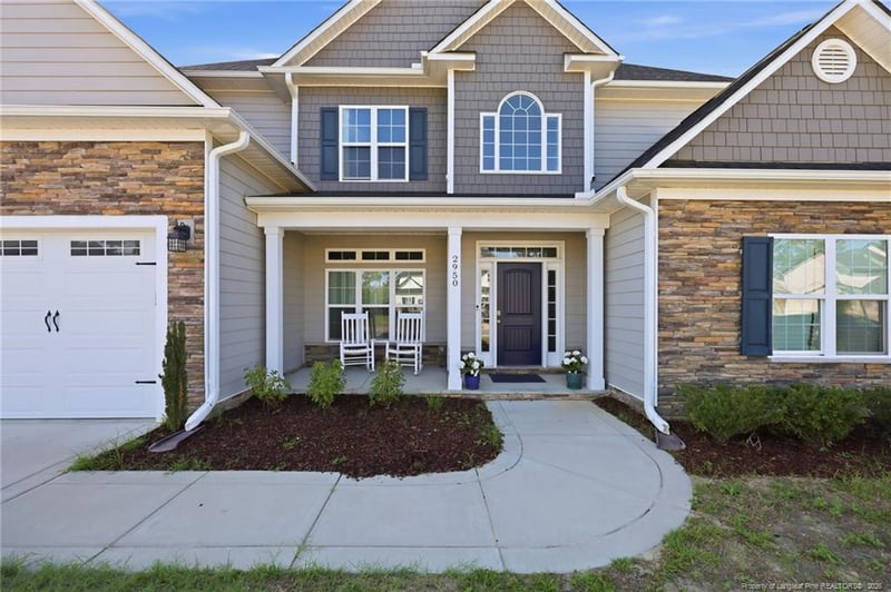 2950 Cragburn Pl, Fayetteville, NC 28306