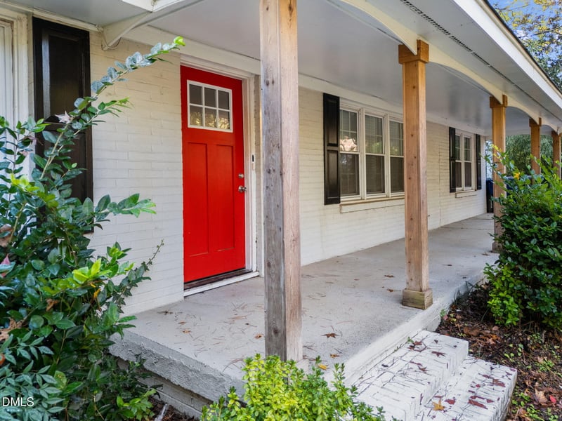 2950 Glenridge Dr, Raleigh, NC 27604