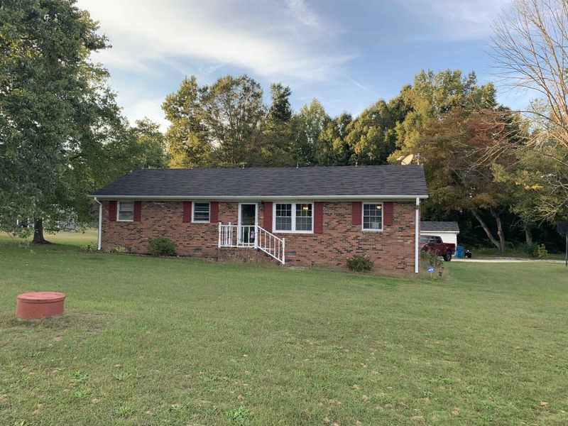 2954 Corbett Rd, Mebane, NC 27217