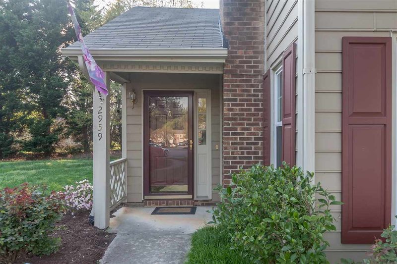 2959 Faversham Pl, Raleigh, NC 27604