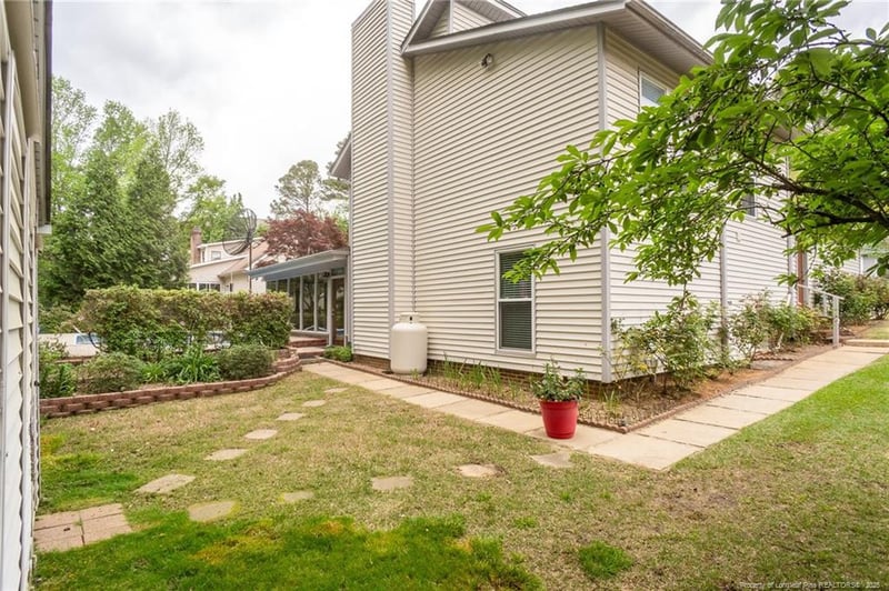 2959 Walden Rd, Fayetteville, NC 28303