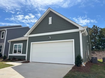 296 Babbling Brook Dr, Clayton, NC 27520