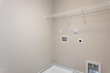 296 Johnson Ridge Way, Four Oaks, NC 27524