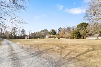 2966 Cedar Creek Rd, Fayetteville, NC 28312