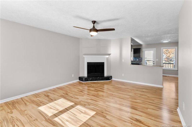 2966 Peacock St, Hope Mills, NC 28348