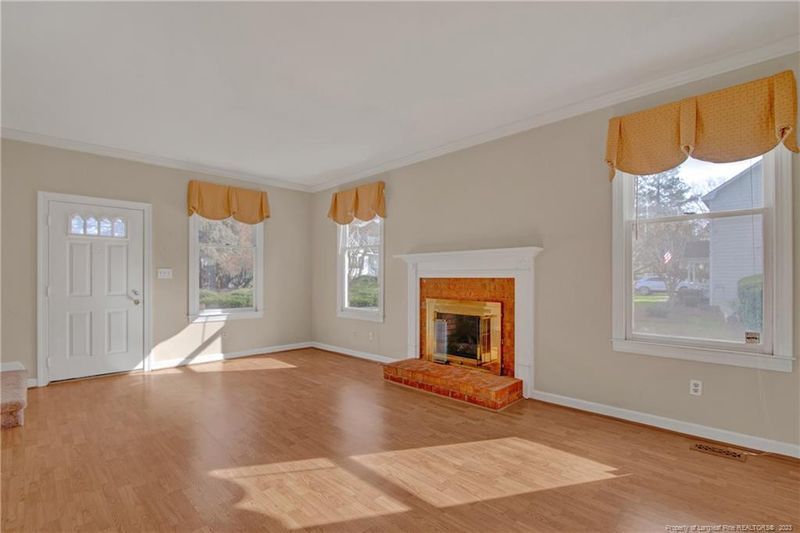 2967 Delaware Dr, Fayetteville, NC 28304