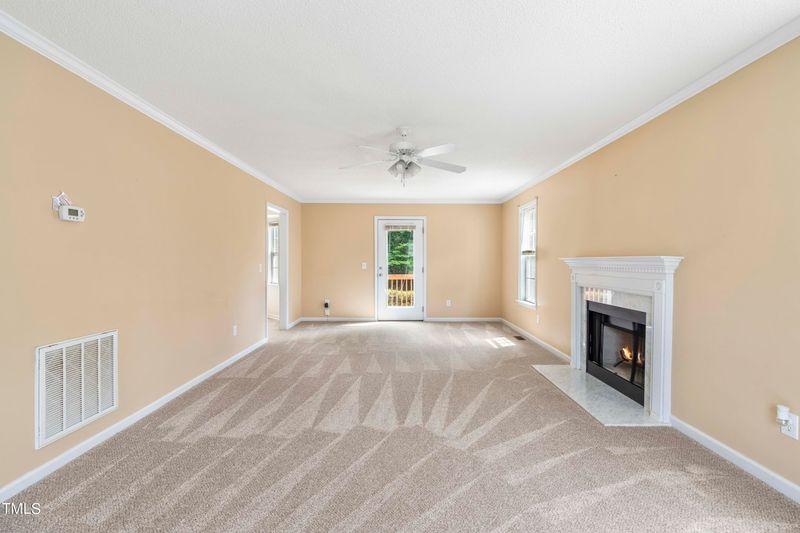 2968 Deep Glen Ct, Raleigh, NC 27603