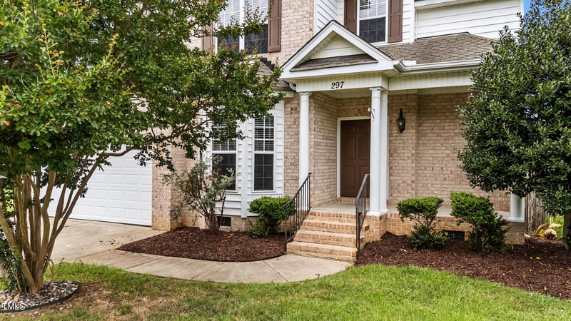 297 Bayhill Dr, Smithfield, NC 27577