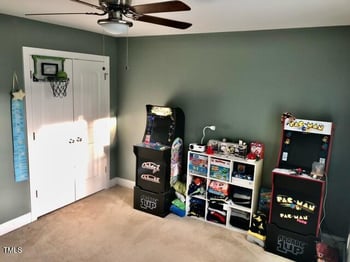 297 Hawkesburg Dr, Clayton, NC 27527