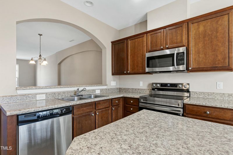 2972 Berkeley Springs Pl, Raleigh, NC 27616