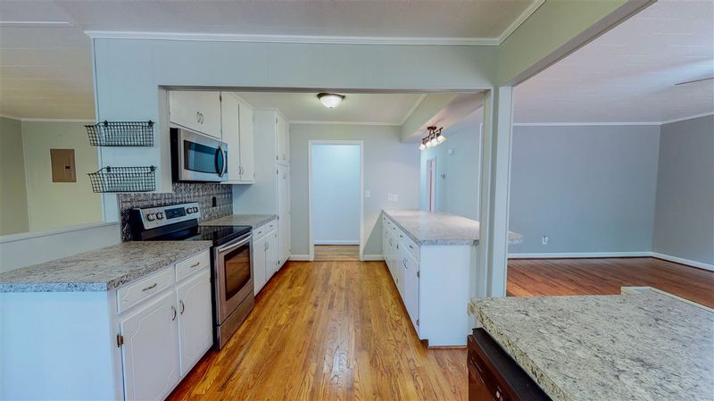 2975 Oxford Rd, Roxboro, NC 27574