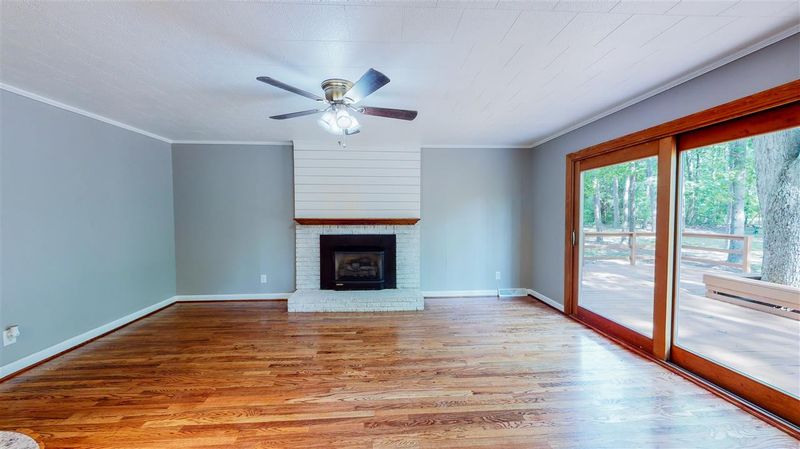 2975 Oxford Rd, Roxboro, NC 27574