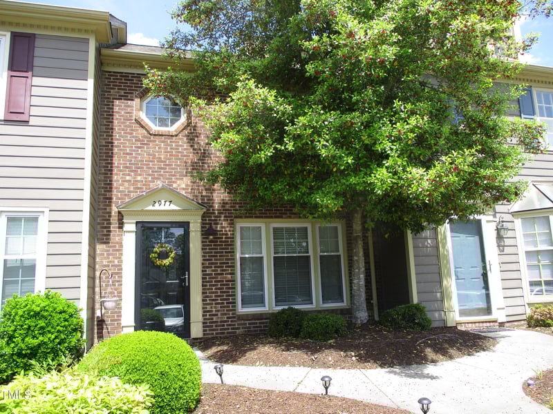2977 Faversham Pl, Raleigh, NC 27604