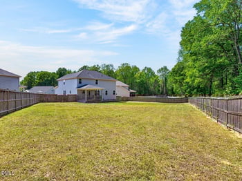 298 Hannah Yam Ln, Benson, NC 27504