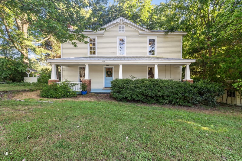 298 Salisbury St, Pittsboro, NC 27312