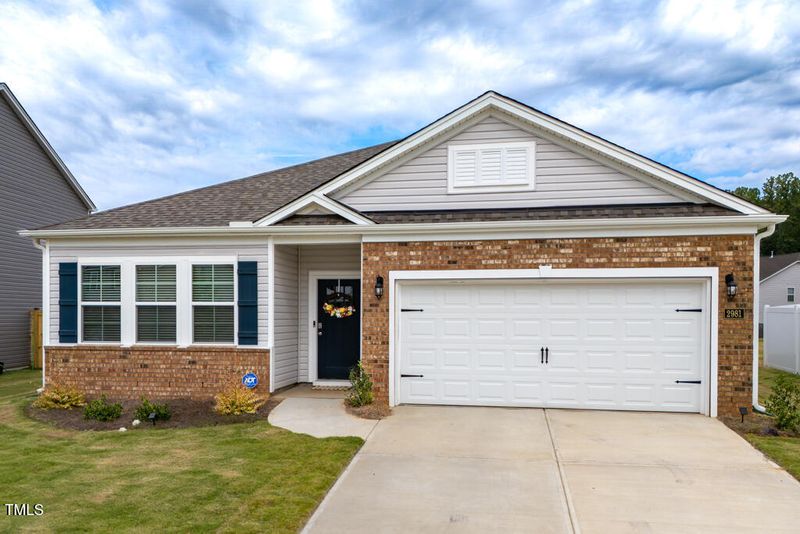 2981 Burgess Dr, Mebane, NC 27302