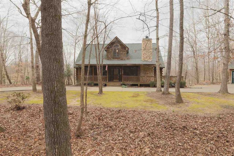 299 Castleberry Rd, Clayton, NC 27527